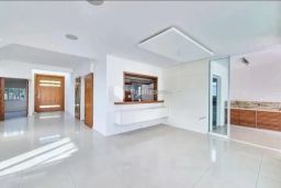 https://img.olx.com.br/thumbs256x256/90/903607808641949.jpg