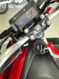 https://img.olx.com.br/thumbs256x256/90/904405718137770.jpg