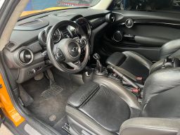 https://img.olx.com.br/thumbs256x256/90/905524376444351.jpg