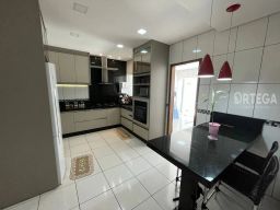 https://img.olx.com.br/thumbs256x256/90/905576767843604.jpg
