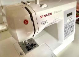 Título do anúncio: Máquina De Costura Singer Patchwork 7285 Usada