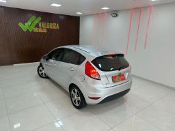 https://img.olx.com.br/thumbs256x256/90/906505751937528.jpg