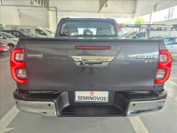 https://img.olx.com.br/thumbs256x256/90/906604207073636.jpg
