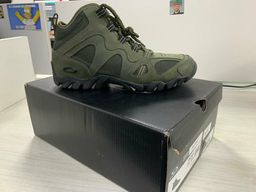 bota oakley shactor