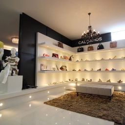 https://img.olx.com.br/thumbs256x256/90/907470283930226.jpg