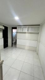 https://img.olx.com.br/thumbs256x256/90/908563043452935.jpg
