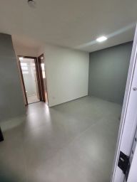 https://img.olx.com.br/thumbs256x256/90/908645312834804.jpg