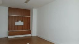 https://img.olx.com.br/thumbs256x256/90/909634182093171.jpg