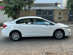 https://img.olx.com.br/thumbs256x256/91/910651328319914.jpg