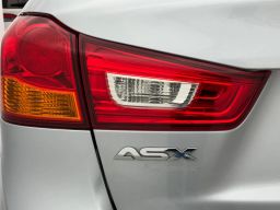 https://img.olx.com.br/thumbs256x256/91/912573520271134.jpg