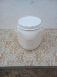 https://img.olx.com.br/thumbs256x256/91/913421598568009.jpg