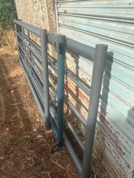 https://img.olx.com.br/thumbs256x256/91/913430791232469.jpg