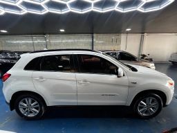 https://img.olx.com.br/thumbs256x256/91/913608320985912.jpg