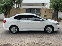 https://img.olx.com.br/thumbs256x256/91/913634202123005.jpg