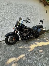 https://img.olx.com.br/thumbs256x256/91/914433714697445.jpg