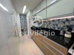 https://img.olx.com.br/thumbs256x256/91/914572510073182.jpg