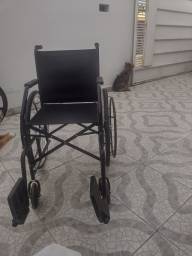 Título do anúncio: Cadeira de roda 