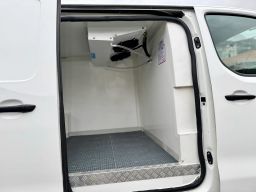 https://img.olx.com.br/thumbs256x256/91/917675762081201.jpg