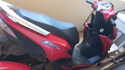 Título do anúncio: Moto Honda Scooter vermelha 