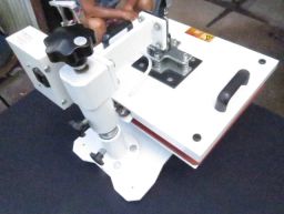 https://img.olx.com.br/thumbs256x256/92/920422704017176.jpg