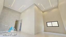 https://img.olx.com.br/thumbs256x256/92/920529334922989.jpg