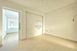 https://img.olx.com.br/thumbs256x256/92/920545761424168.jpg