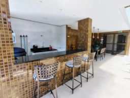 https://img.olx.com.br/thumbs256x256/92/920582765292041.jpg
