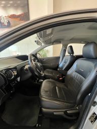 https://img.olx.com.br/thumbs256x256/92/920603910088826.jpg