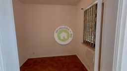 https://img.olx.com.br/thumbs256x256/92/921510405860895.jpg