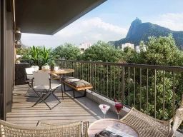 https://img.olx.com.br/thumbs256x256/92/921512165478143.jpg