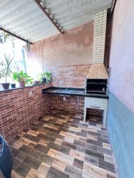 https://img.olx.com.br/thumbs256x256/92/921516879057711.jpg