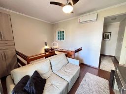 https://img.olx.com.br/thumbs256x256/92/921520761812288.jpg
