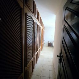 https://img.olx.com.br/thumbs256x256/92/921556642082812.jpg