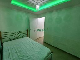 https://img.olx.com.br/thumbs256x256/92/921594642607721.jpg