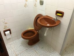 https://img.olx.com.br/thumbs256x256/92/921651312428694.jpg