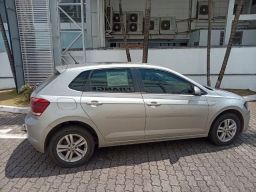 https://img.olx.com.br/thumbs256x256/92/921657567557223.jpg