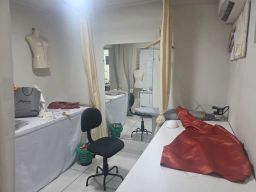 https://img.olx.com.br/thumbs256x256/92/921682216974542.jpg