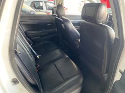https://img.olx.com.br/thumbs256x256/92/922533508919585.jpg
