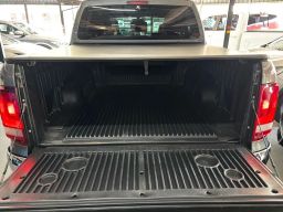 https://img.olx.com.br/thumbs256x256/92/922571522371710.jpg