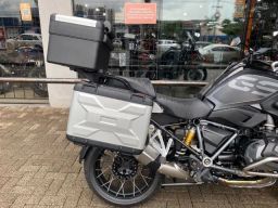 https://img.olx.com.br/thumbs256x256/92/922575481370268.jpg