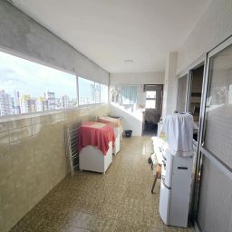 https://img.olx.com.br/thumbs256x256/92/923520763116924.jpg