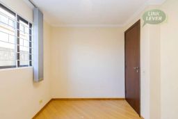 https://img.olx.com.br/thumbs256x256/92/923522640172938.jpg