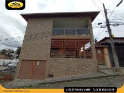 https://img.olx.com.br/thumbs256x256/92/923565156459188.jpg