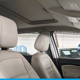 https://img.olx.com.br/thumbs256x256/92/923609559103810.jpg