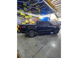 https://img.olx.com.br/thumbs256x256/92/923683449695429.jpg
