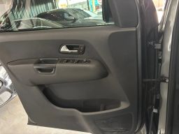 https://img.olx.com.br/thumbs256x256/92/925515766403201.jpg