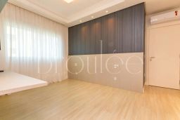 https://img.olx.com.br/thumbs256x256/92/925567520912643.jpg
