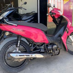 https://img.olx.com.br/thumbs256x256/92/925586642920529.jpg