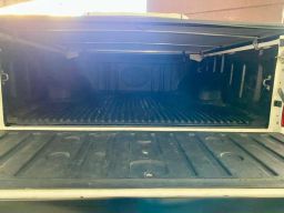 https://img.olx.com.br/thumbs256x256/92/925686792071467.jpg
