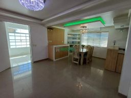 https://img.olx.com.br/thumbs256x256/92/926578408281506.jpg